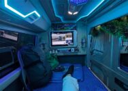 Ilustrasi Interior Ruangan Sleeper Bus