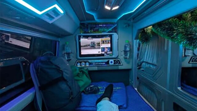 Ilustrasi Interior Ruangan Sleeper Bus